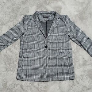 Love Tree plaid light blazer - size Small quiet luxury